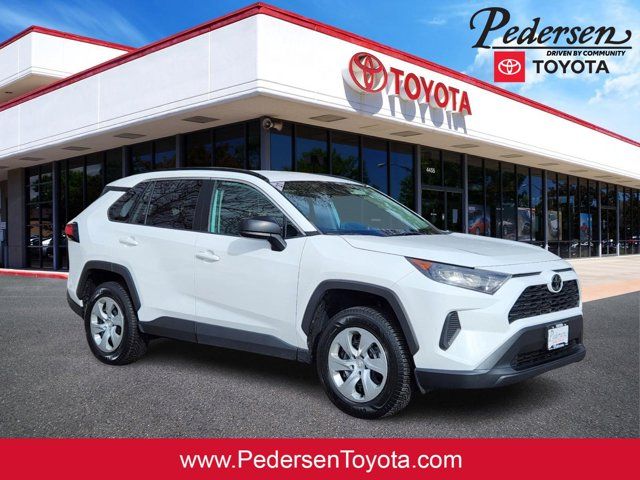 2021 Toyota RAV4 LE