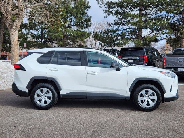 2021 Toyota RAV4 LE