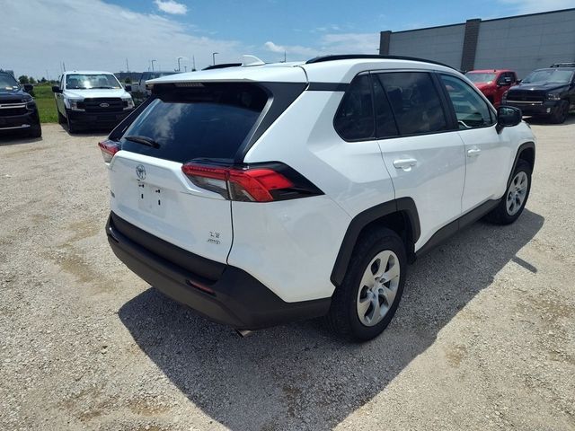 2021 Toyota RAV4 LE