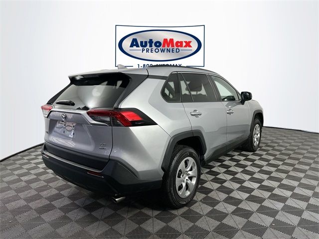 2021 Toyota RAV4 LE