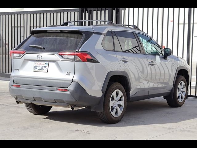 2021 Toyota RAV4 LE