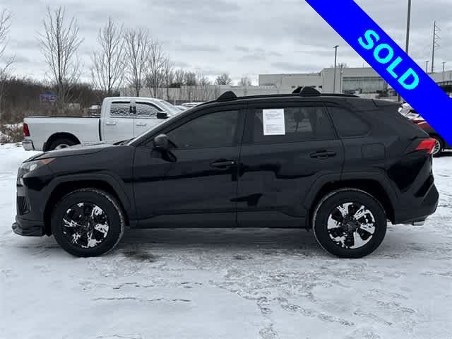 2021 Toyota RAV4 LE