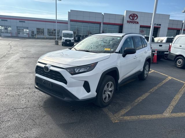 2021 Toyota RAV4 LE