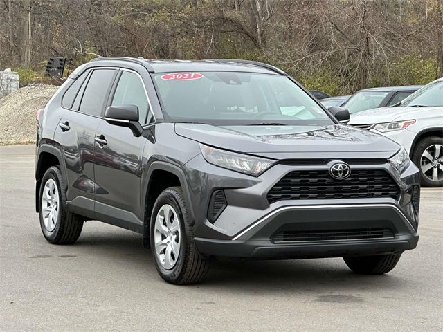 2021 Toyota RAV4 LE