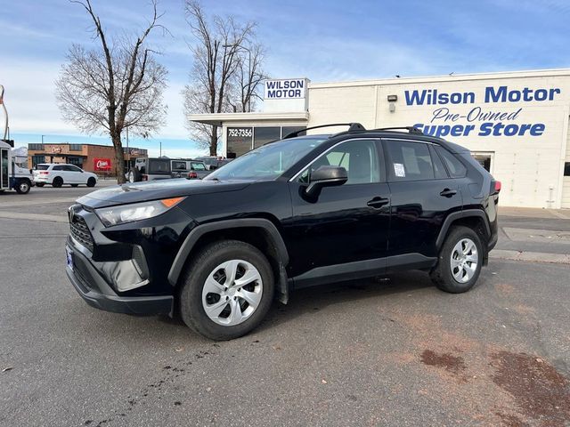 2021 Toyota RAV4 LE