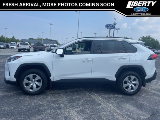 2021 Toyota RAV4 LE