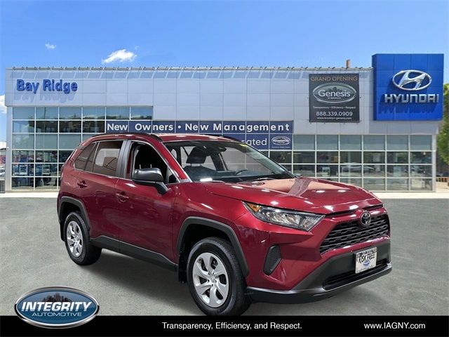 2021 Toyota RAV4 LE