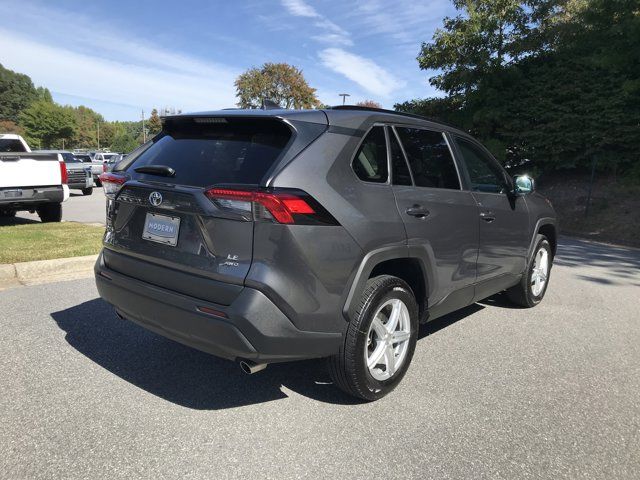 2021 Toyota RAV4 LE