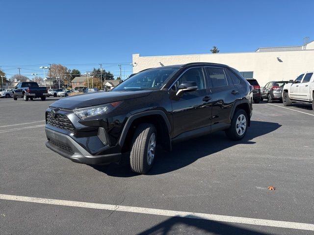 2021 Toyota RAV4 LE