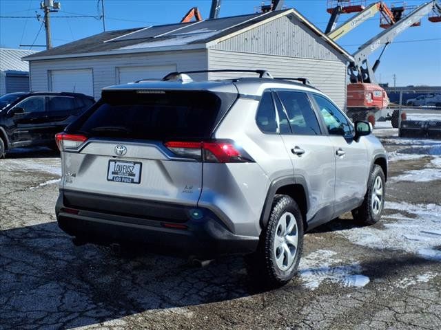 2021 Toyota RAV4 LE