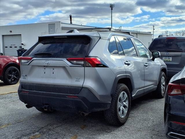 2021 Toyota RAV4 LE