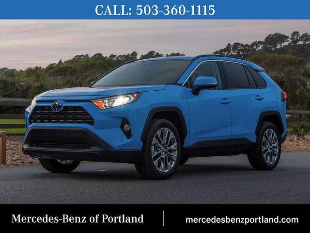 2021 Toyota RAV4 LE