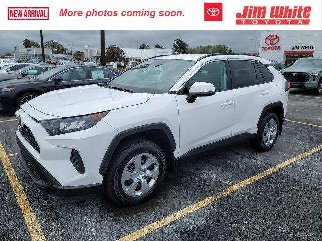 2021 Toyota RAV4 LE