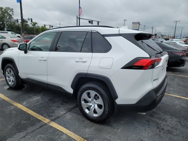 2021 Toyota RAV4 LE