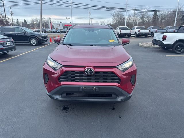 2021 Toyota RAV4 LE