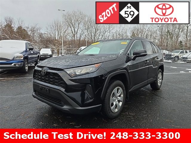 2021 Toyota RAV4 LE