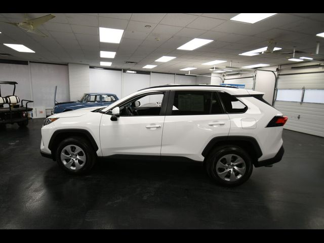 2021 Toyota RAV4 LE