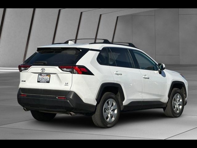 2021 Toyota RAV4 LE