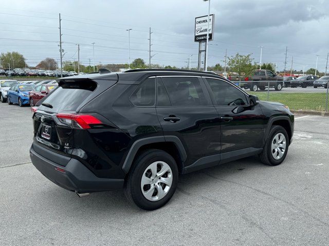 2021 Toyota RAV4 LE