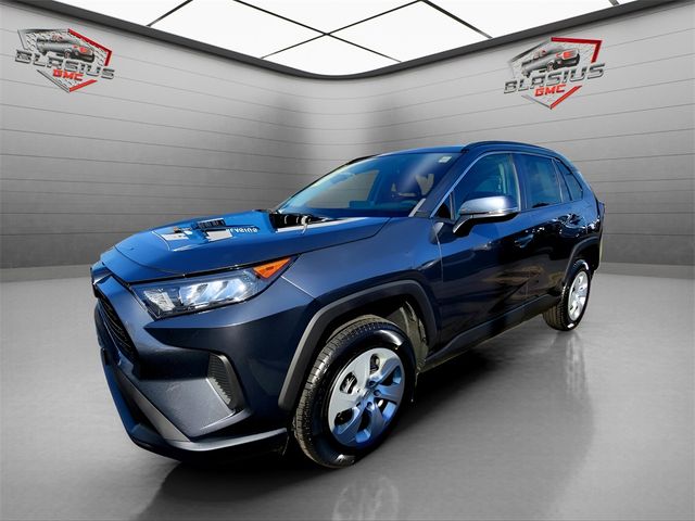 2021 Toyota RAV4 LE