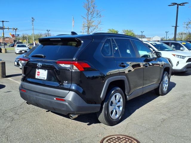 2021 Toyota RAV4 LE