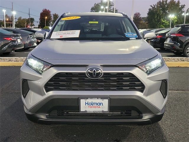 2021 Toyota RAV4 LE