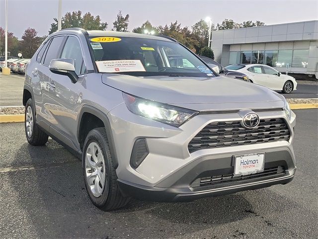 2021 Toyota RAV4 LE