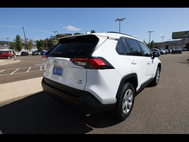 2021 Toyota RAV4 LE