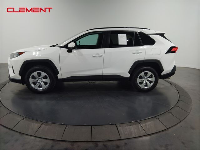 2021 Toyota RAV4 LE