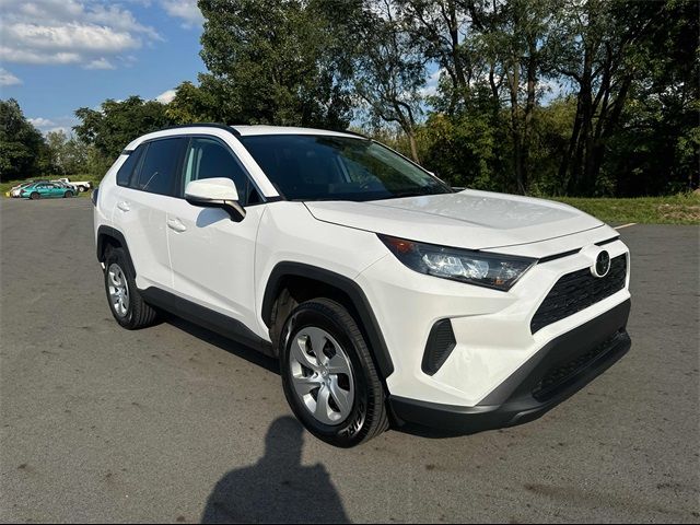 2021 Toyota RAV4 LE