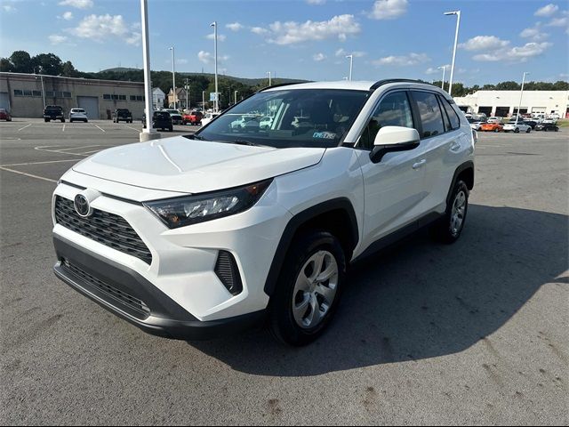 2021 Toyota RAV4 LE