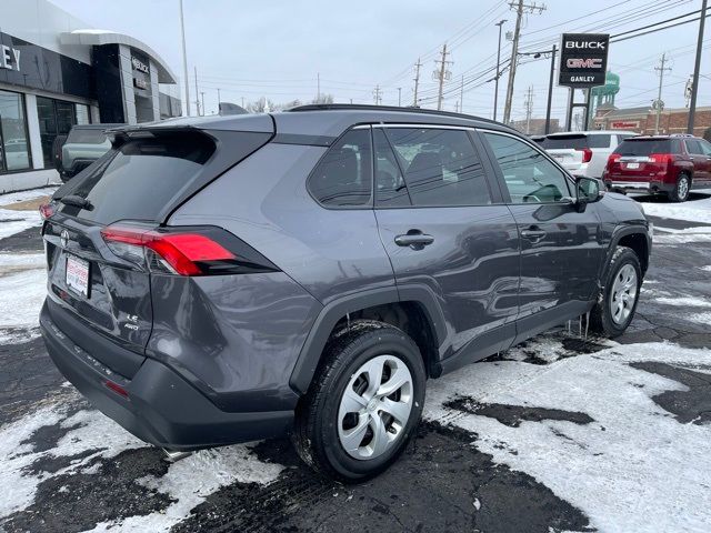 2021 Toyota RAV4 LE