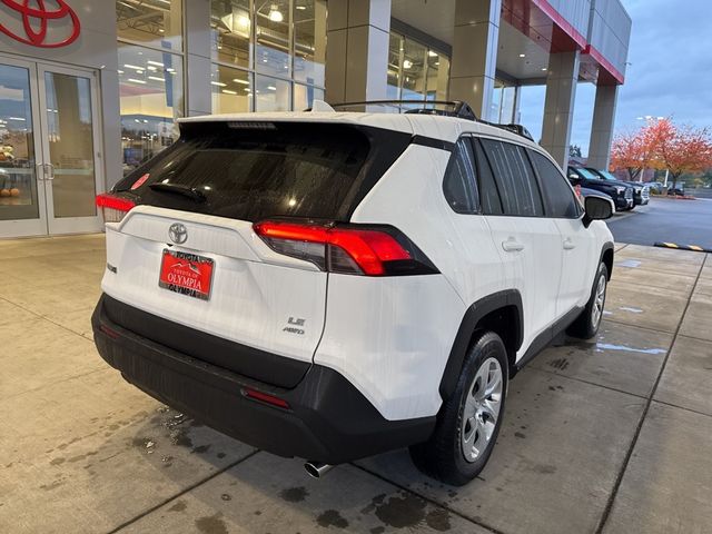 2021 Toyota RAV4 LE