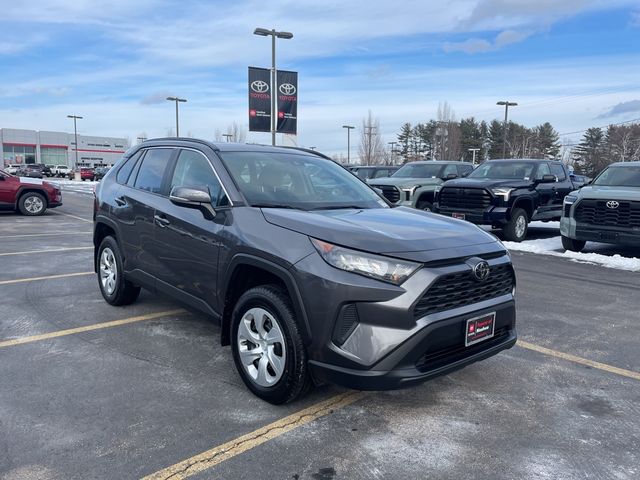 2021 Toyota RAV4 LE