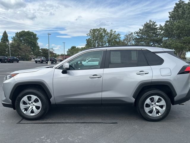 2021 Toyota RAV4 LE