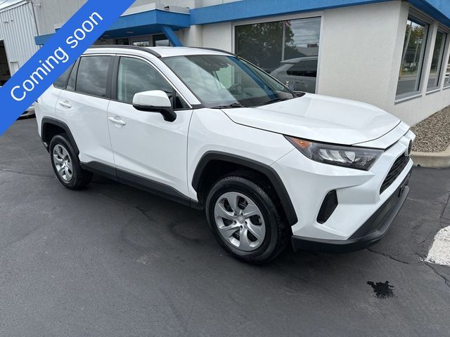 2021 Toyota RAV4 LE