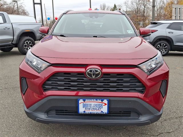 2021 Toyota RAV4 LE