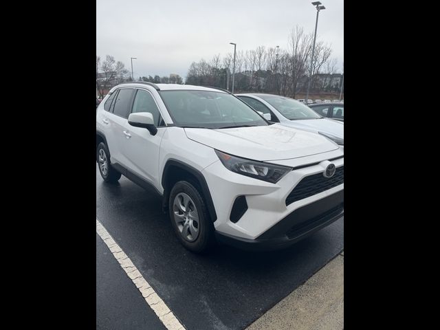 2021 Toyota RAV4 LE