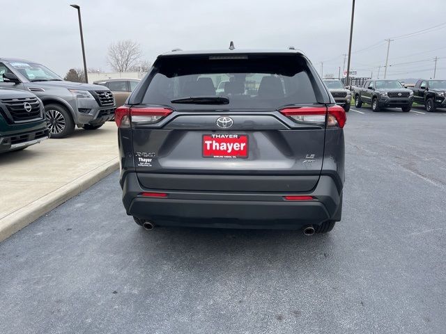 2021 Toyota RAV4 LE