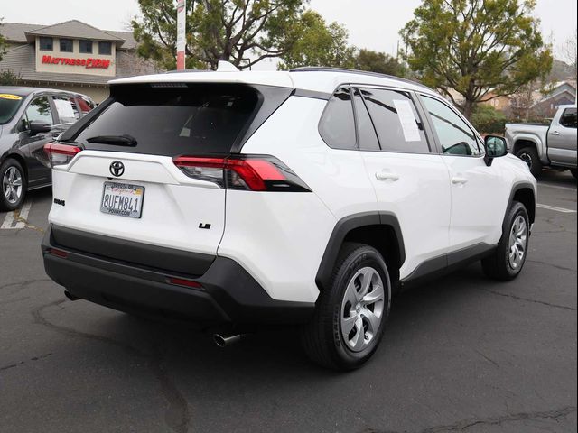 2021 Toyota RAV4 LE