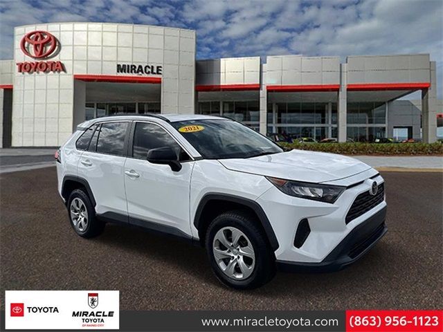 2021 Toyota RAV4 LE