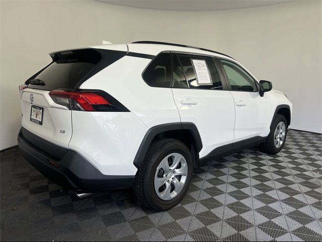 2021 Toyota RAV4 LE