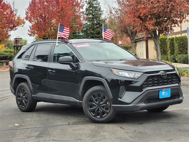 2021 Toyota RAV4 LE