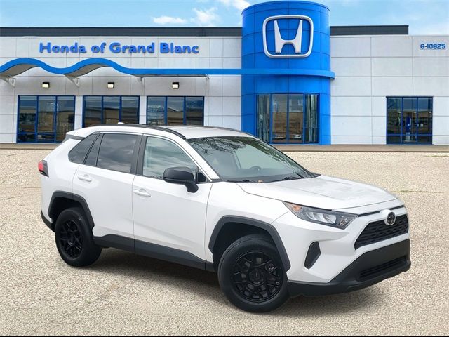 2021 Toyota RAV4 LE