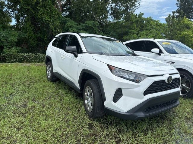 2021 Toyota RAV4 LE