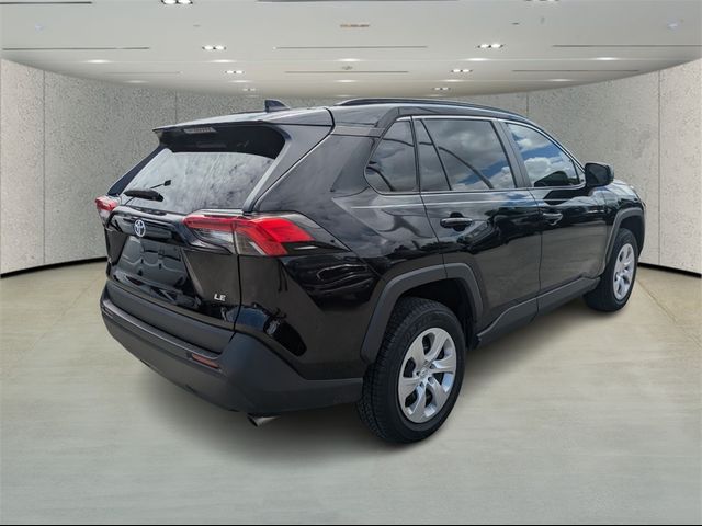 2021 Toyota RAV4 LE