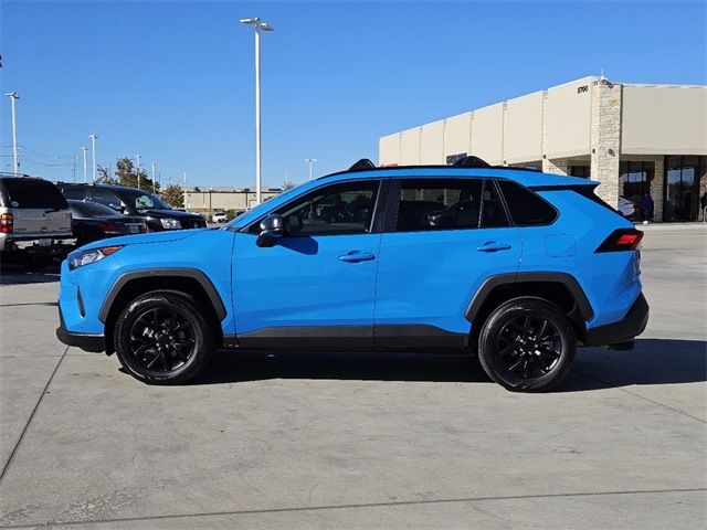 2021 Toyota RAV4 LE