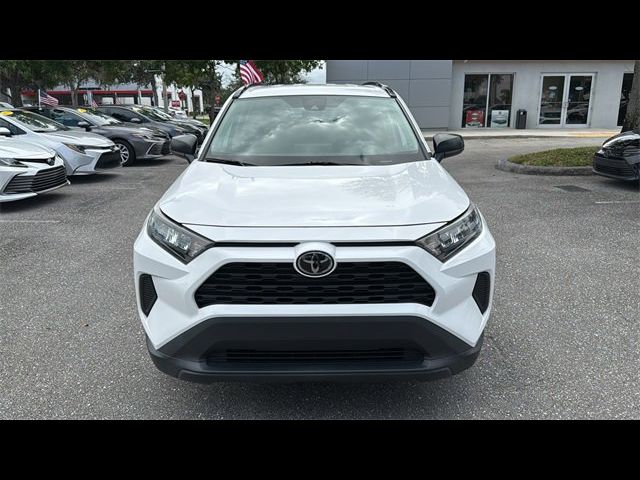 2021 Toyota RAV4 LE