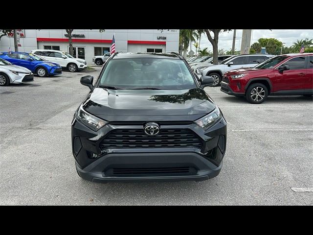 2021 Toyota RAV4 LE