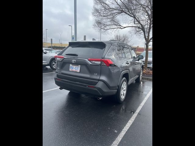 2021 Toyota RAV4 LE